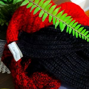 Round scarf, Calvin Klein